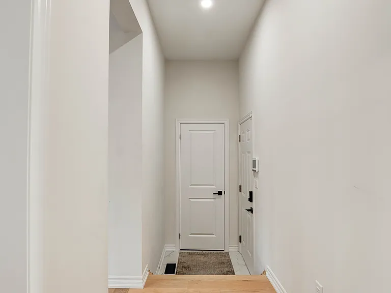 1525 Prentice Rd — Photo 11