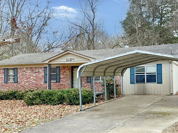 3rd image of 1439 Hazel Cir