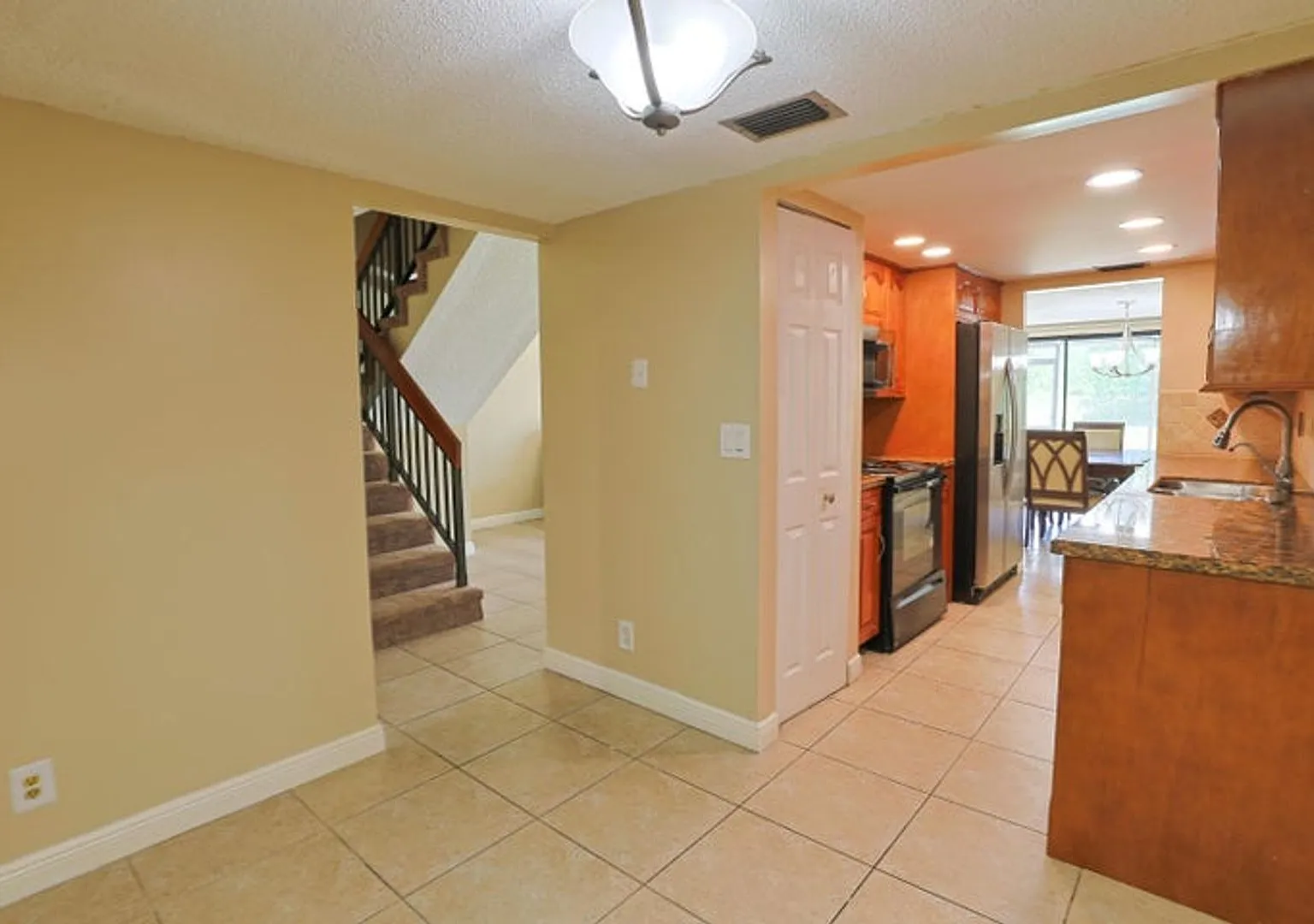 2794 NW 80TH Avenue 2794, Sunrise, FL 33322 - 2414 — Photo 4