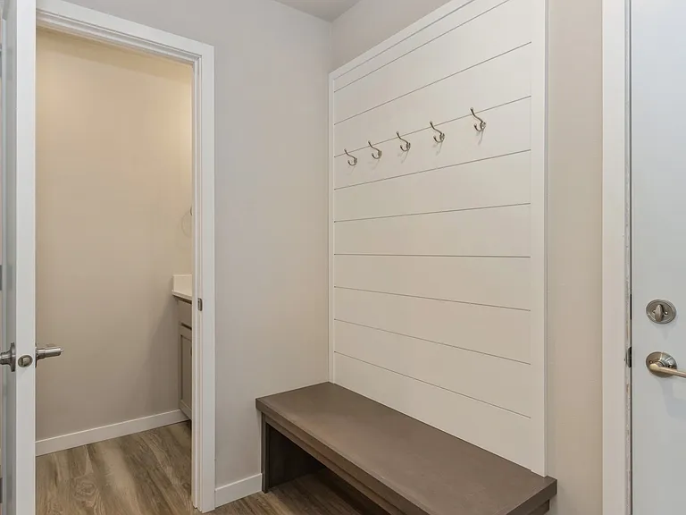 7013 Harlan Eddy Dr SW — Photo 11