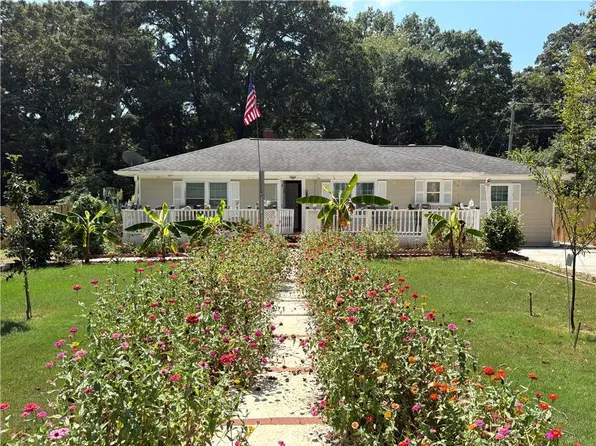 309 Glen Iris Dr, Monroe, GA 30655