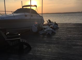 2 Bay Ave, Ocean City, NJ 08226