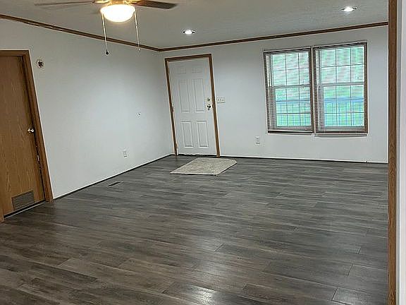 4th image of 34 Cross St