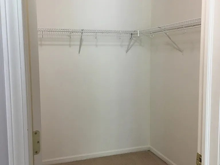 20209 Chesapeake Cir — Photo 11