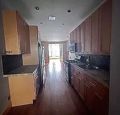 2nd image of 120 Menahan St #2RR