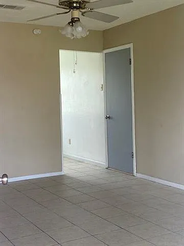 3005 Mount Kennedy Dr — Photo 6