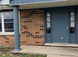 129 N McReynolds Ct #8D, Peoria, IL 61605