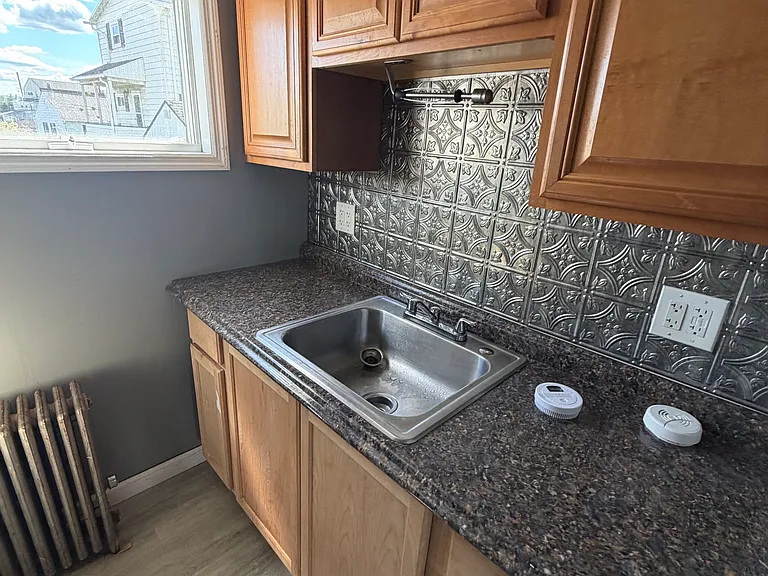 15 Farrell Ln — Photo 3