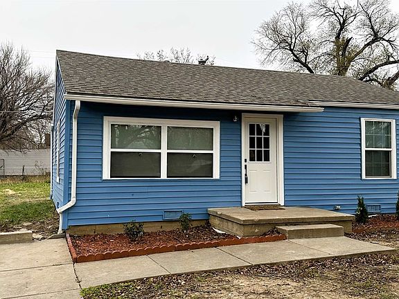 2nd image of 2336 N Estelle Ave