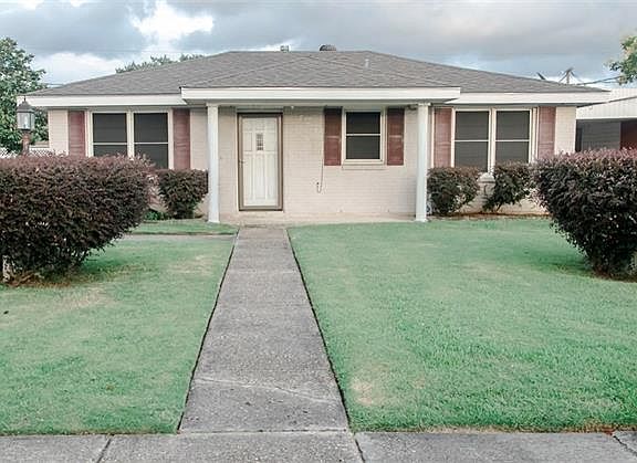 2nd image of 1125 Farrington Dr