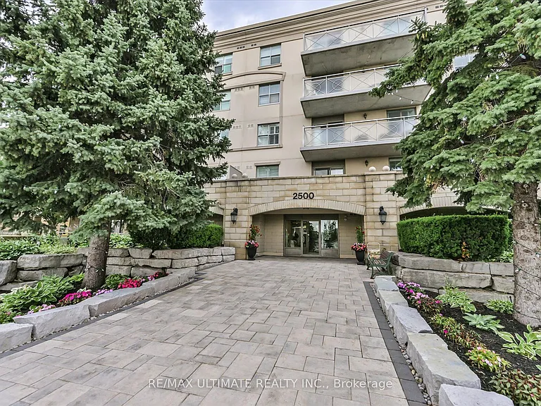 2500 Rutherford Rd #307 — Photo 4