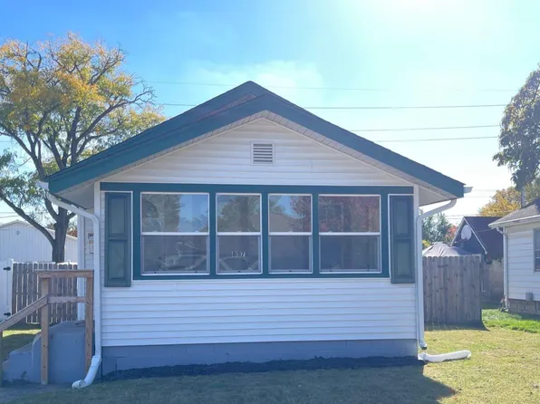 817 Fairmount Ave, Mishawaka, IN 46545