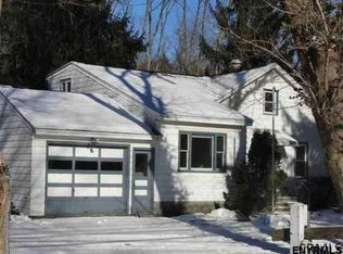 3131 E Old State Rd, Schenectady, NY 12303