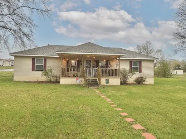 350 Amanda St, Bear Creek, AL 35543