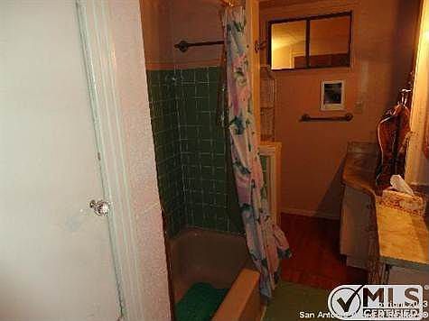 3rd image of 2409 W Craig Pl