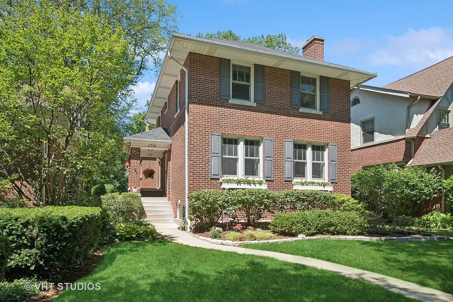 2326 Bryant Ave photo 1