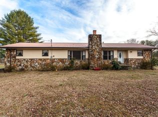 148 Hawn Ln, Harriman, TN 37748