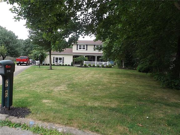 2nd image of 7740 W Parkside Dr