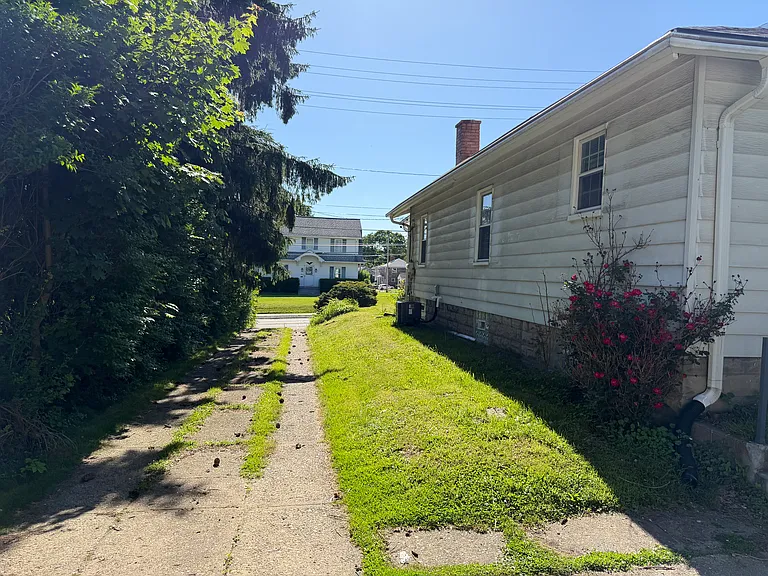 418 Darlington Rd — Photo 26