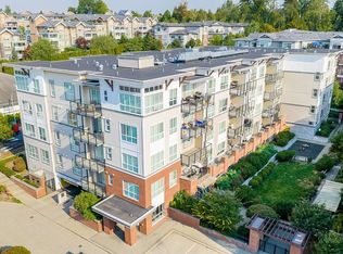 6468 195a St #302, Surrey, BC V4N 6R6