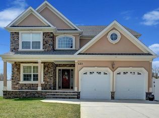 123 Frog Hollow Rd, Forked River, NJ 08731