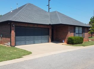 1229 N Canyon Way, Guthrie, OK 73044