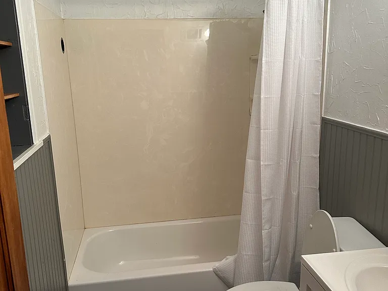 3878 Crary Dr — Photo 10
