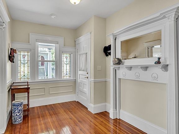 2nd image of 27 Ossipee Rd #1