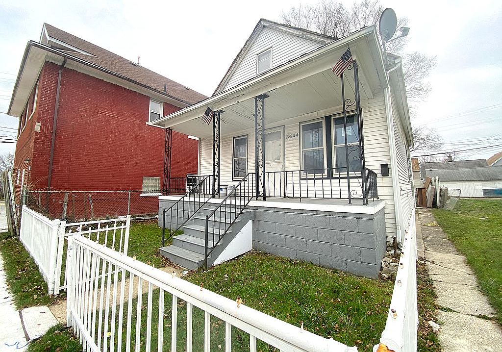 2424 Zinow St, Hamtramck, MI 48212 Zillow