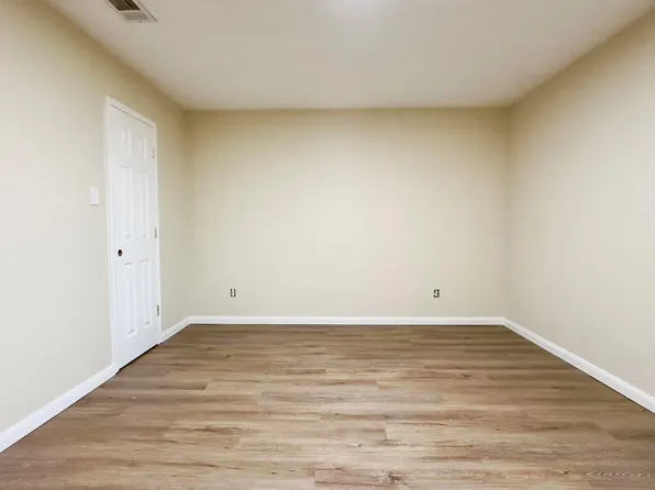 (undisclosed Address), Fort Worth, TX 76179