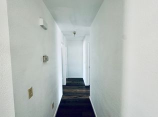 9501 Village Tree Dr, Elk Grove, CA 95758