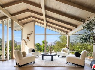 9425 Gierson Ave, Chatsworth, CA 91311