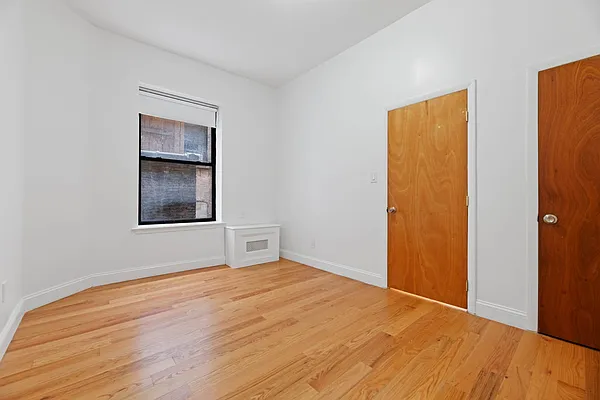 Rented by REAL New York | media 6