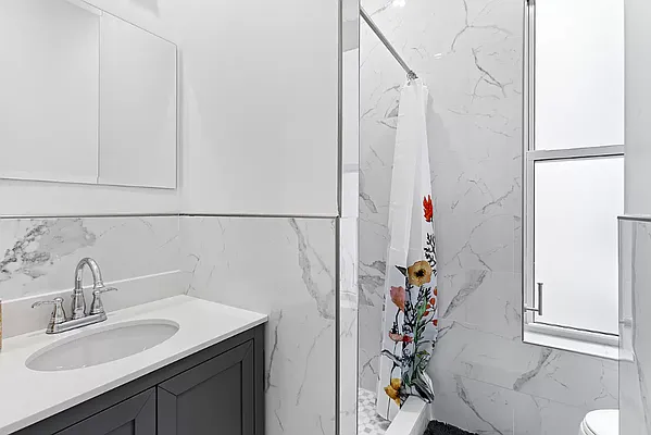 Rented by Voro New York | media 45