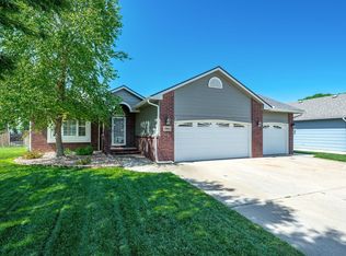 2801 N Danbury Rd, Augusta, KS 67010