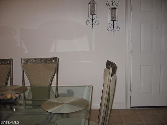 2nd image of 1504 SW 50th. Street 201 #201