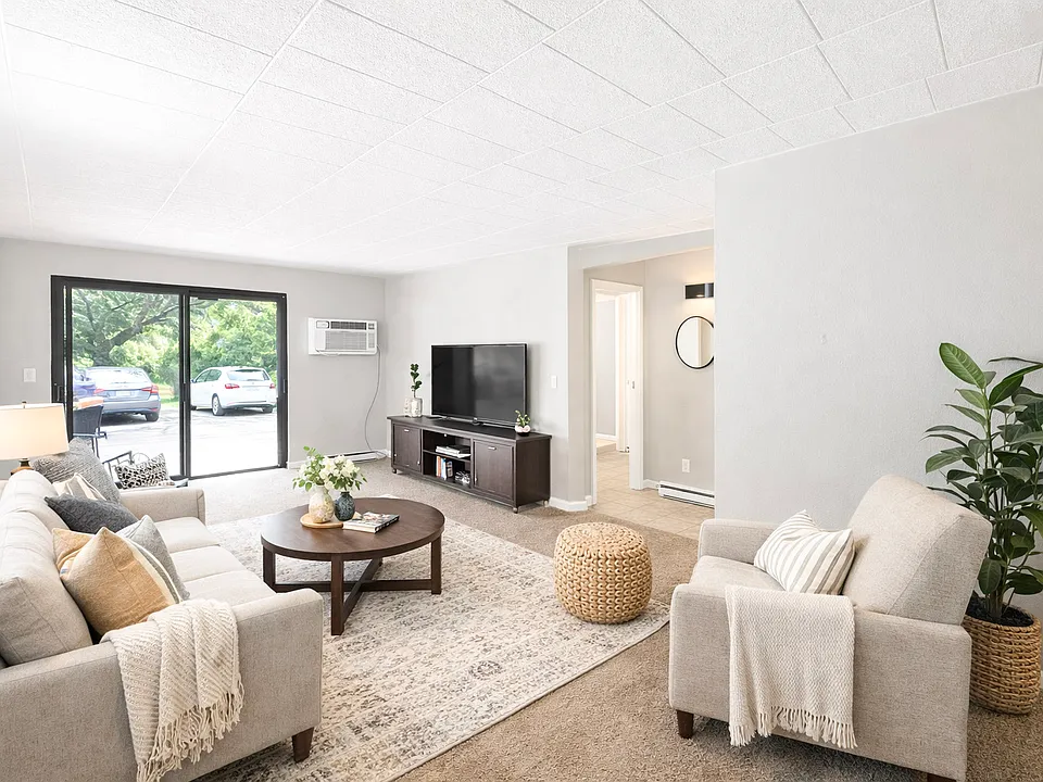 Sycamore Apartments