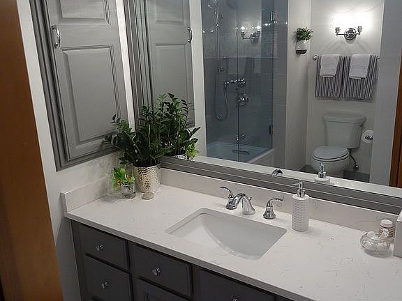Main Bath