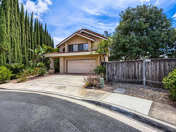 4th image of 11323 Alejo Ln
