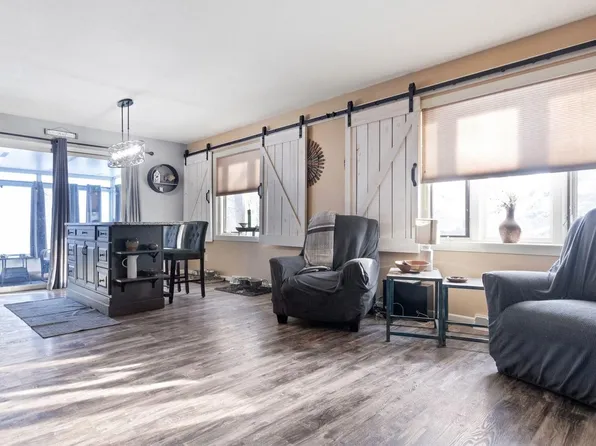 5205 Paulson Road, Mcfarland, WI 53558