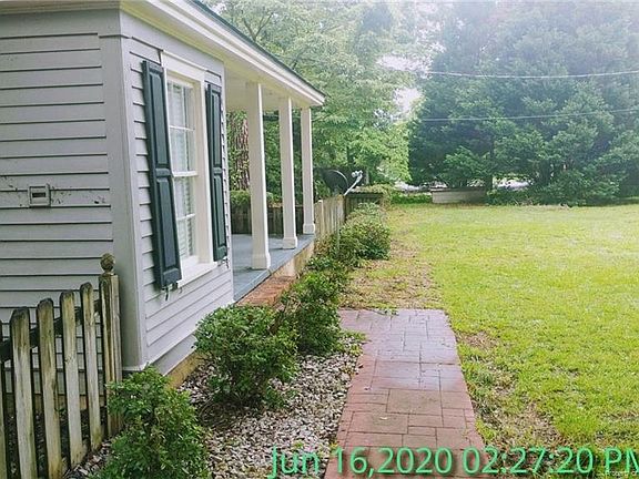 4th image of 3531 Hill St