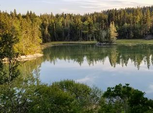 241 Wharf Quarry Rd, Vinalhaven, ME 04863