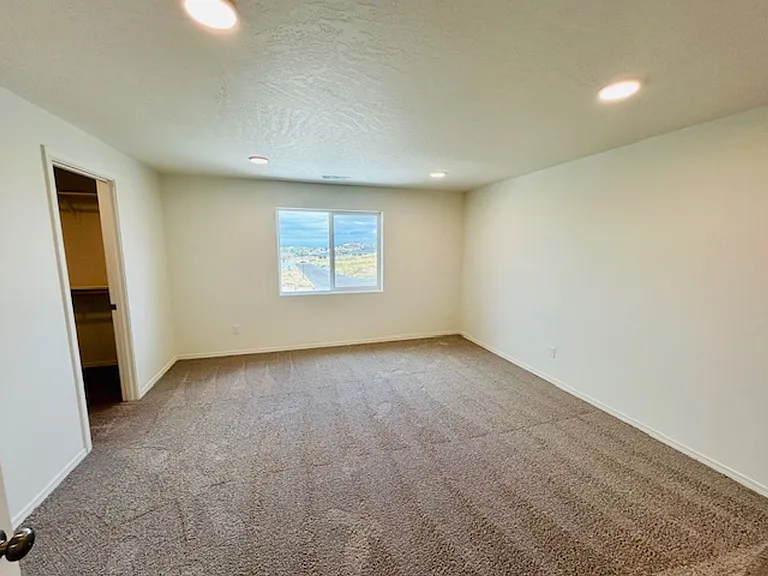 3687 S Roosevelt Pl — Photo 5