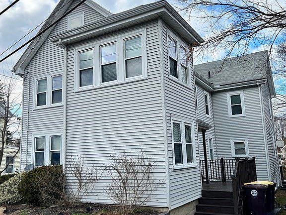 3rd image of 23 Sterling St #23