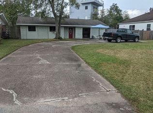 3910 Tarpon Ln, La Porte, TX 77571