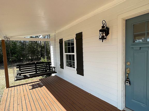 4th image of 491 SW Finley Little Ln