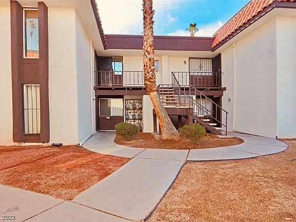 3rd image of 1405 Vegas Valley Dr APT 224