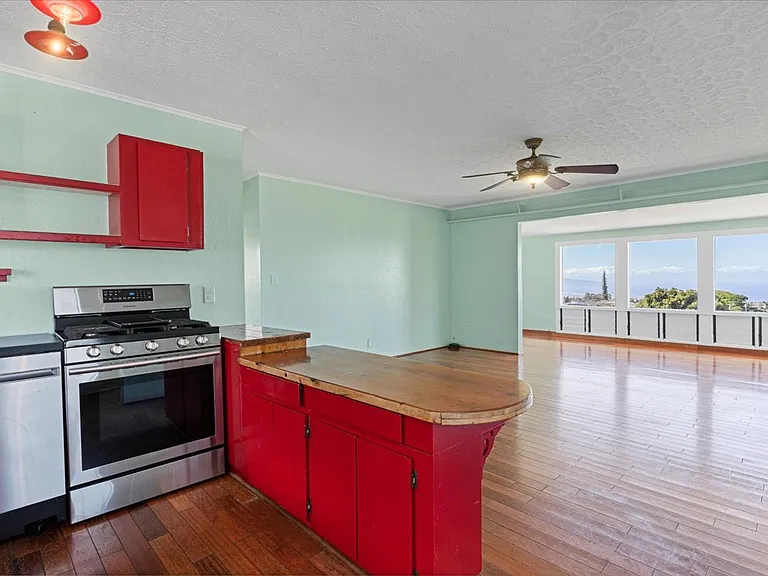 1076 Kehau Pl — Photo 11