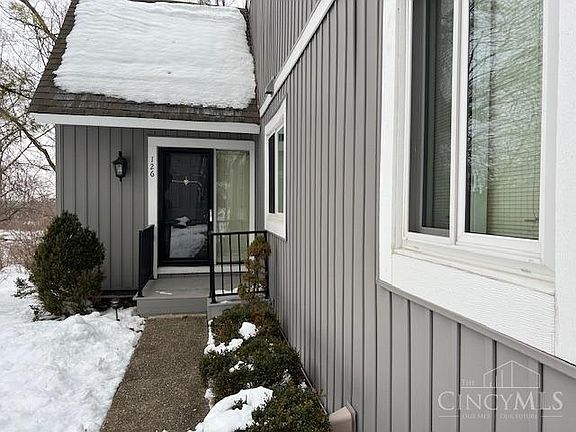 3rd image of 126 Twin Lakes Dr
