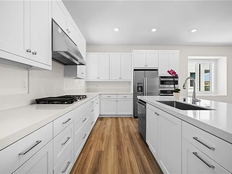 2nd floor kitchen